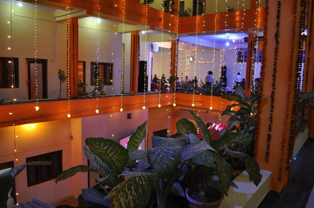Hotel Maruti Mandapam Jabalpur Eksteriør bilde